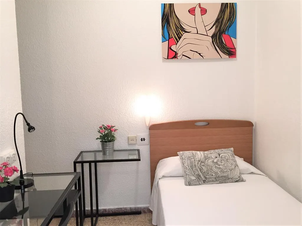 Hostal Carlos III El Prat de Llobregat Guest house