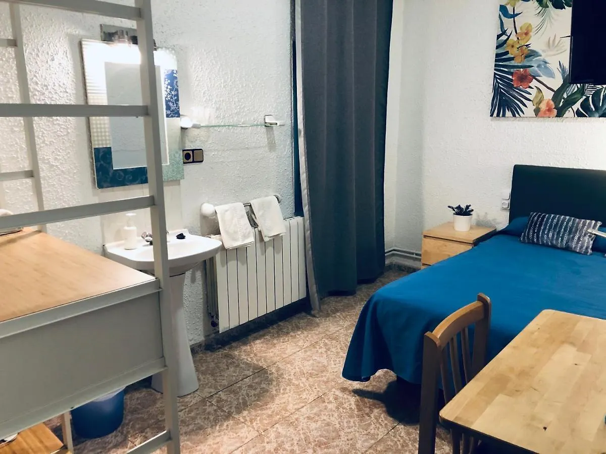Guest house Hostal Carlos III El Prat de Llobregat Spain